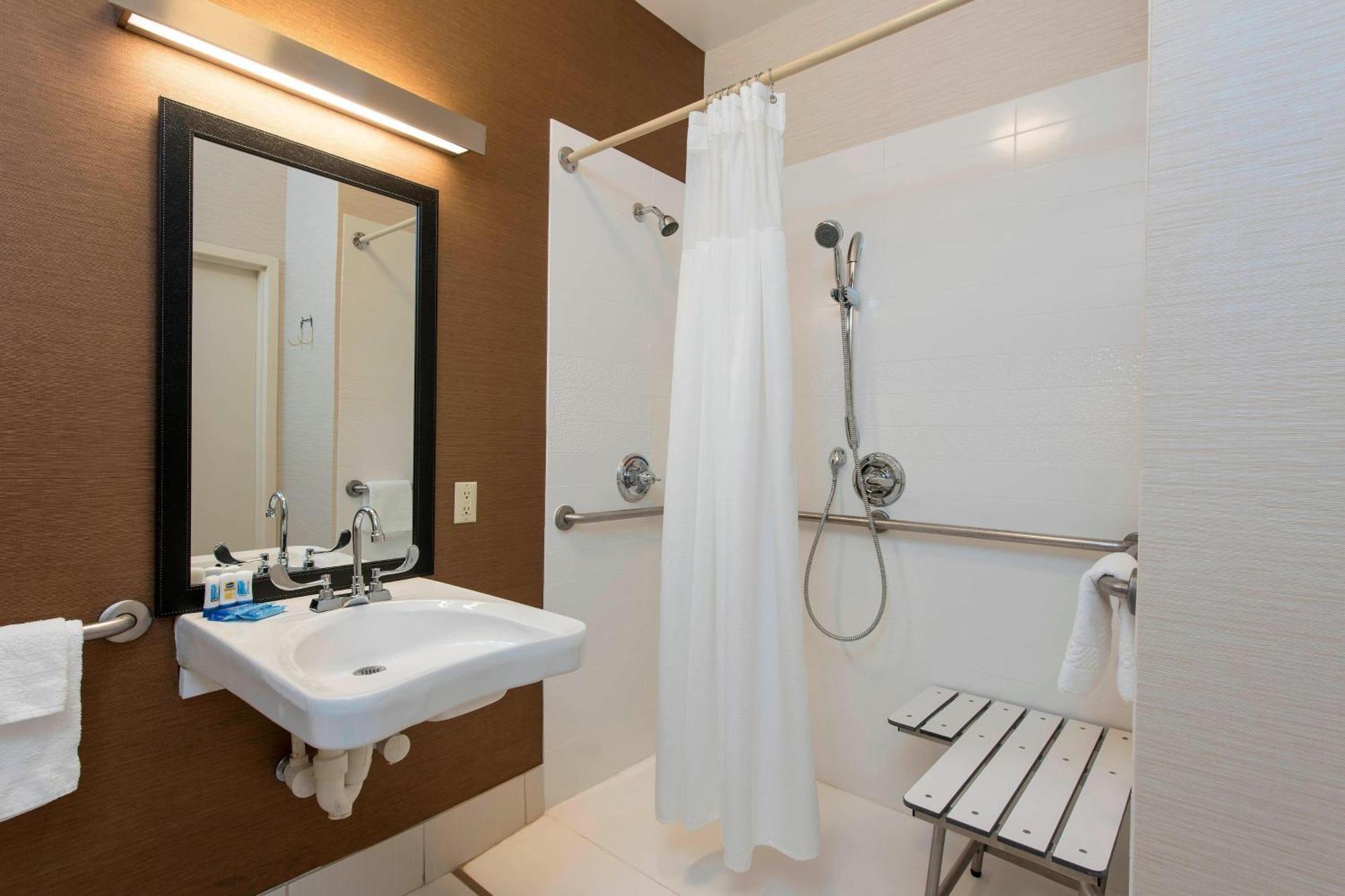 Fairfield Inn & Suites By Marriott Bloomington Buitenkant foto