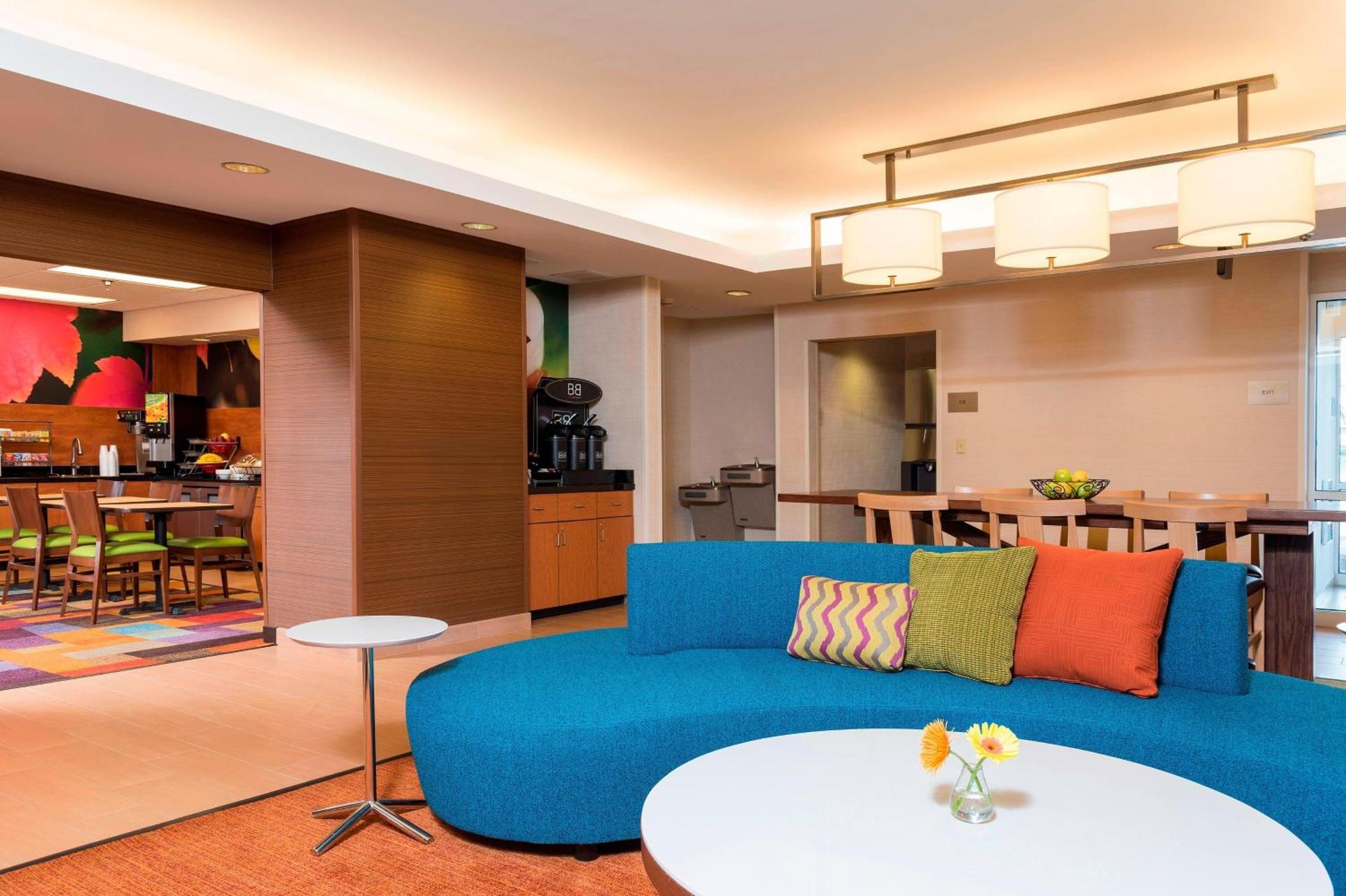 Fairfield Inn & Suites By Marriott Bloomington Buitenkant foto