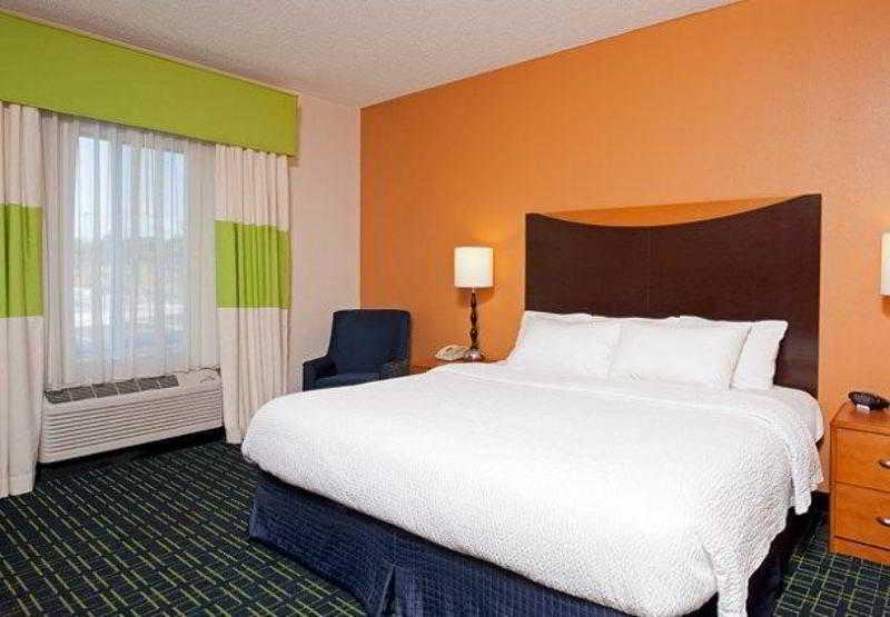 Fairfield Inn & Suites By Marriott Bloomington Buitenkant foto