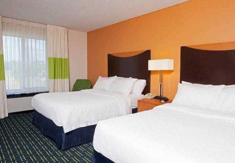 Fairfield Inn & Suites By Marriott Bloomington Buitenkant foto